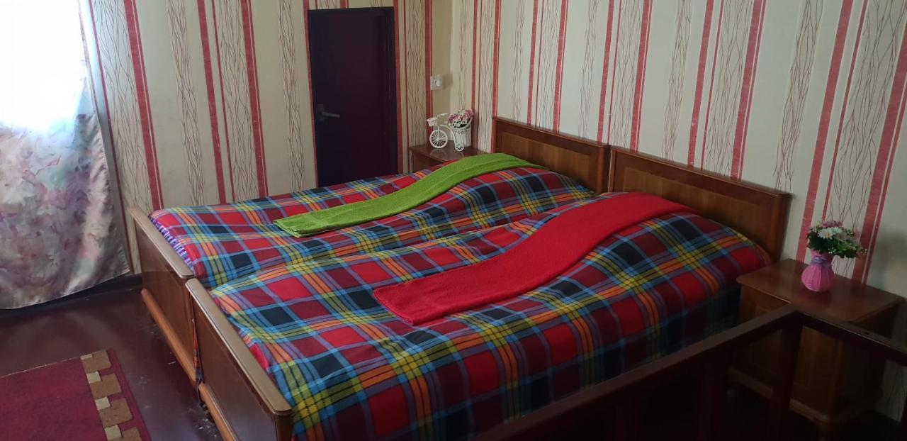 2 Santeli Turn Guest House 트빌리시 외부 사진